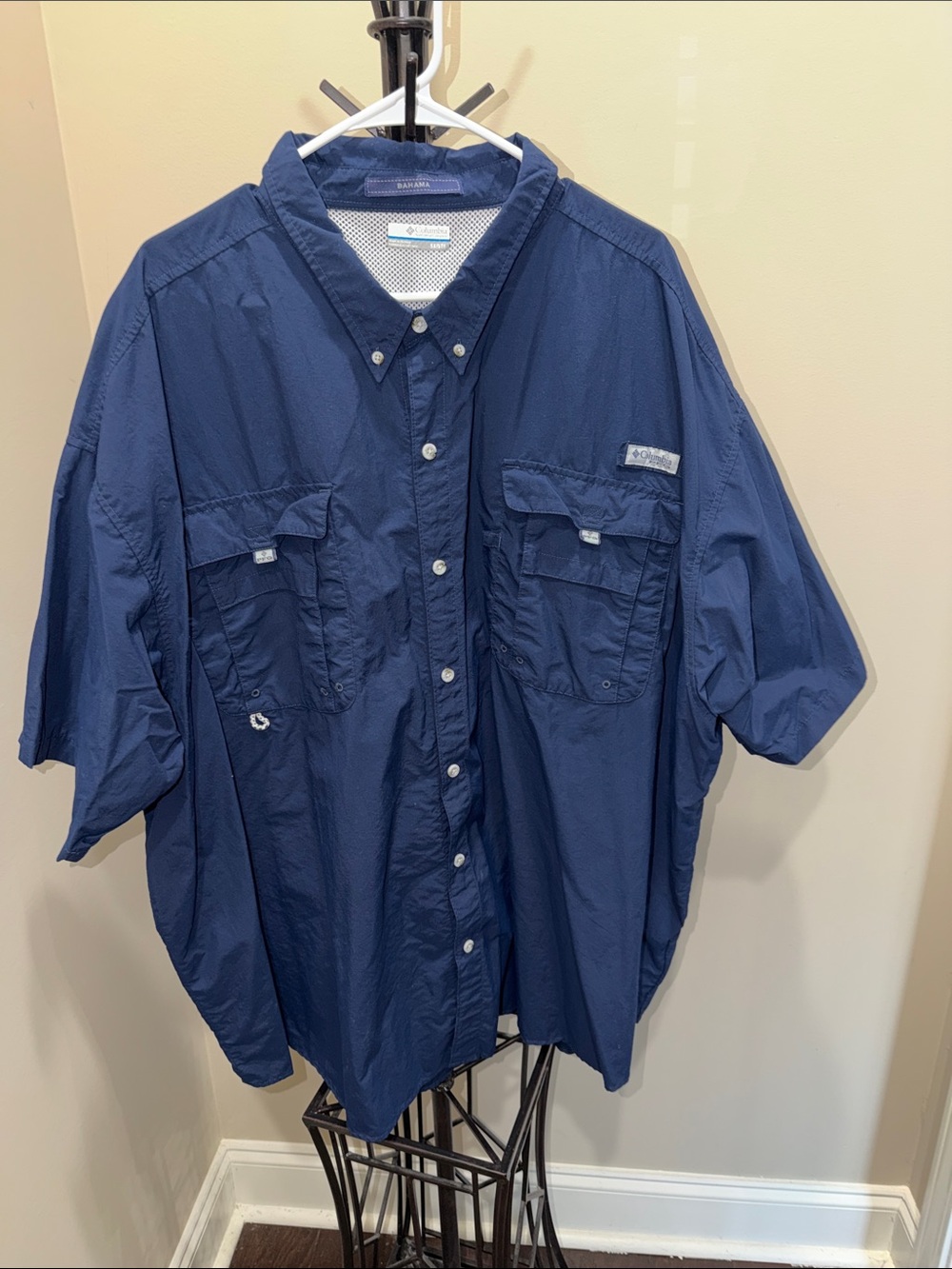Columbia PFG Bahama Men’s Navy Short-Sleeve Button-Down Outdoor Shirt